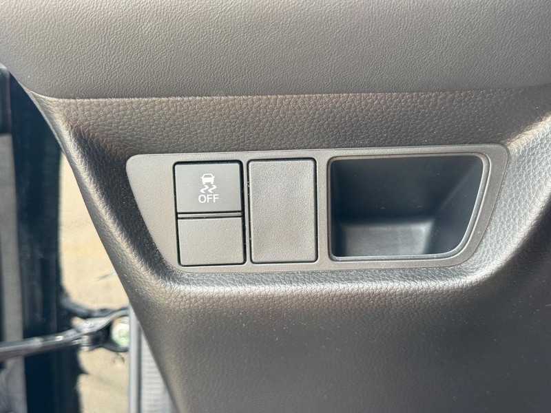 Honda HR-V Vehicle Full-screen Gallery Image 22