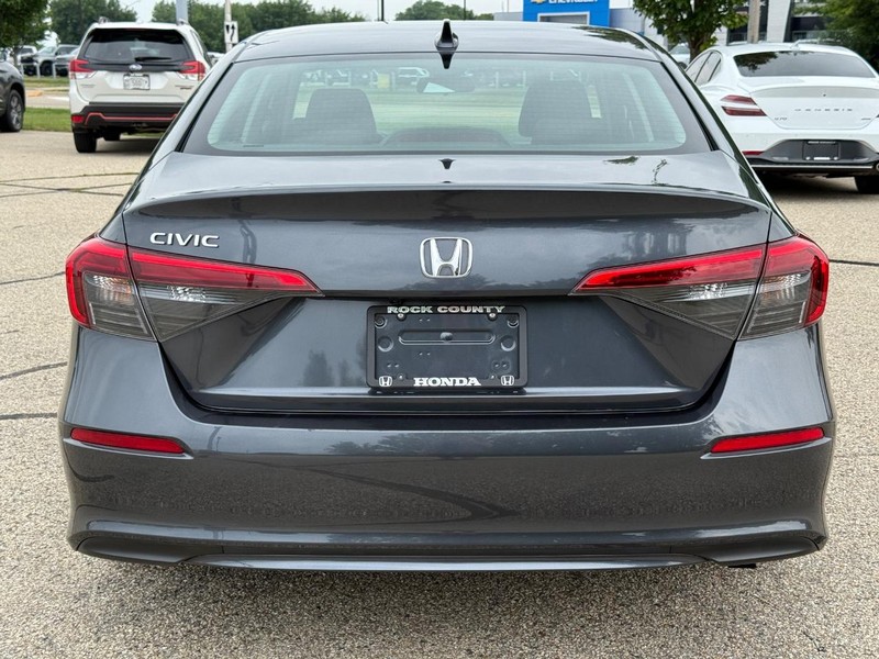Honda Civic Sedan Vehicle Full-screen Gallery Image 07