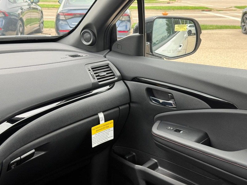 Honda Ridgeline Vehicle Image 13