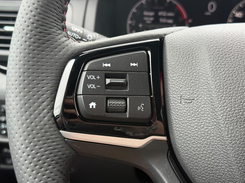 Honda Ridgeline Vehicle Image 14