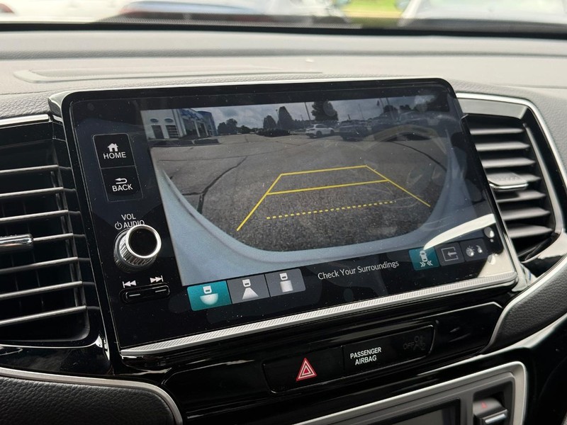 Honda Ridgeline Vehicle Image 17