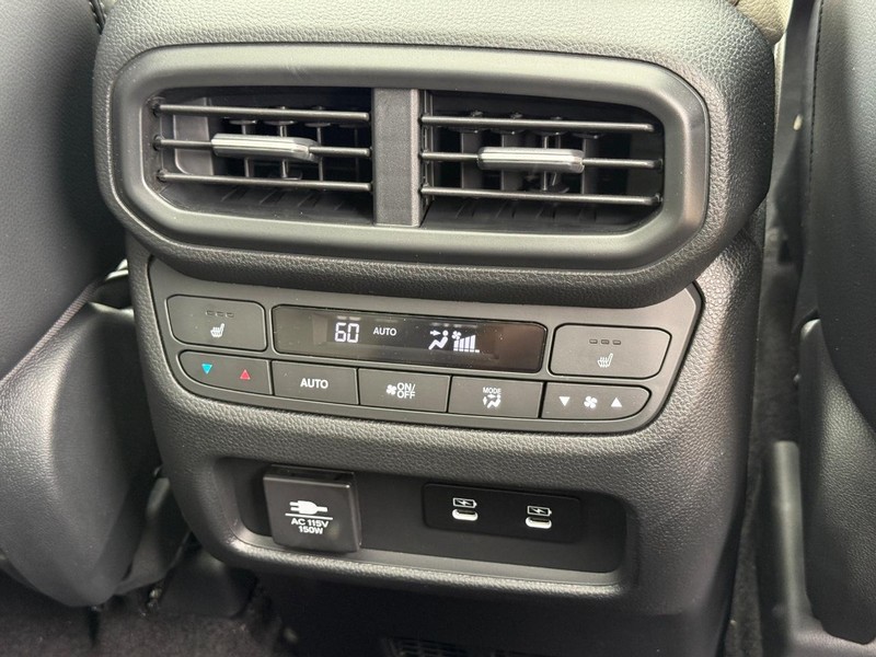 Honda Passport Vehicle Image 7