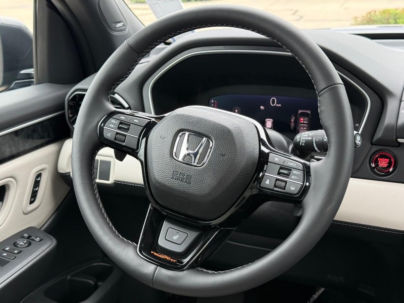Honda Passport Vehicle Image 9