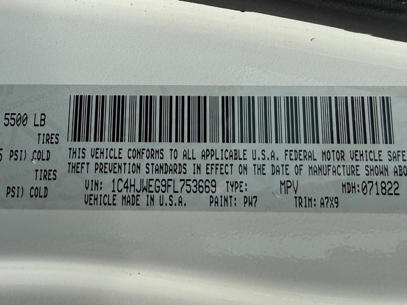Jeep Wrangler Unlimited Vehicle Image 25