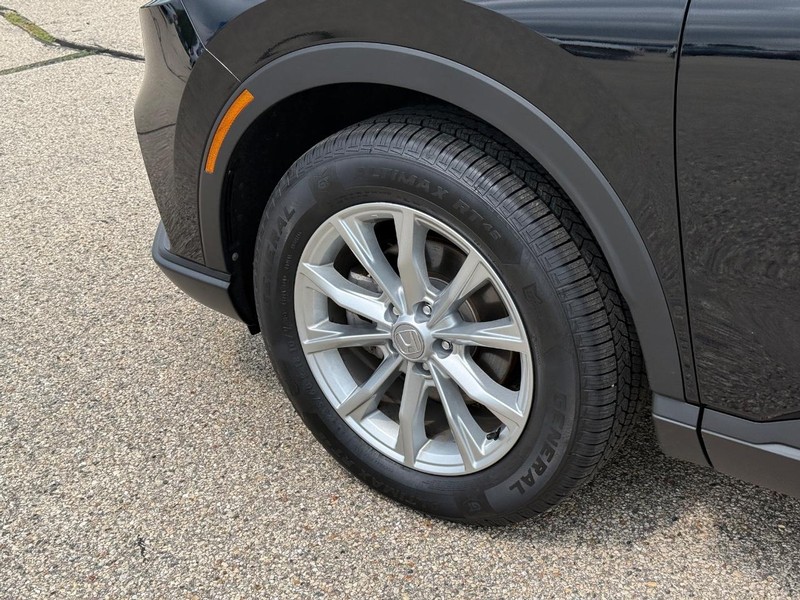 Honda CR-V Vehicle Image 8