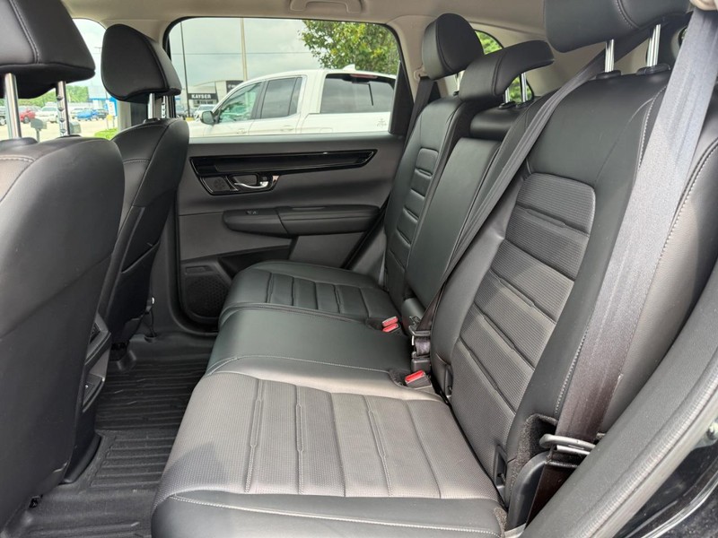 Honda CR-V Vehicle Image 9