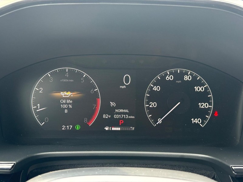 Honda CR-V Vehicle Image 17