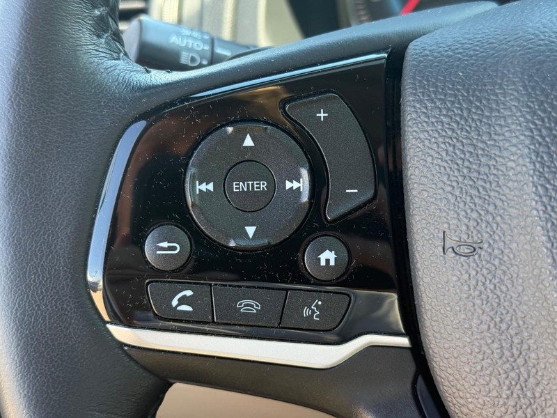 Honda Pilot Vehicle Full-screen Gallery Image 17