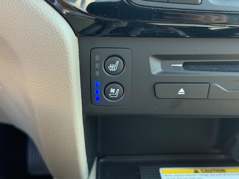 Honda Pilot Vehicle Full-screen Gallery Image 21