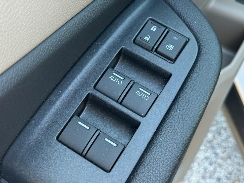 Honda Pilot Vehicle Full-screen Gallery Image 22