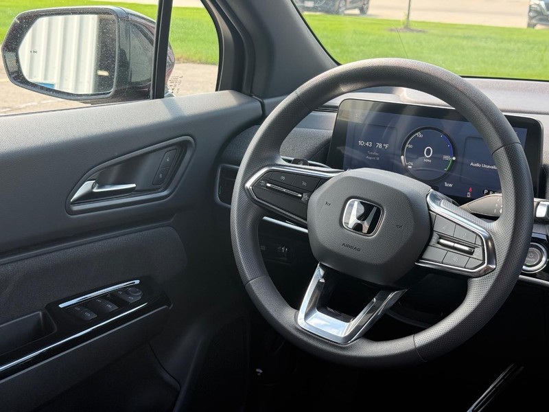 Honda Prologue Vehicle Image 8