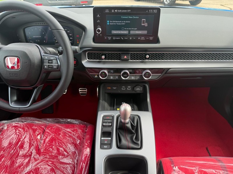 Honda Civic Type R Vehicle Image 6