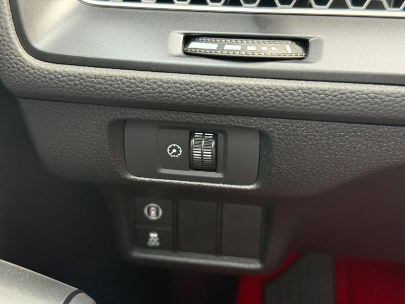 Honda Civic Type R Vehicle Image 14