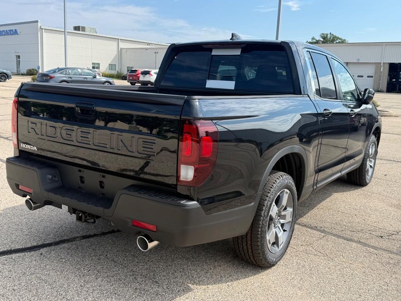 Honda Ridgeline Vehicle Image 3