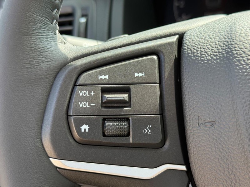 Honda Ridgeline Vehicle Image 11