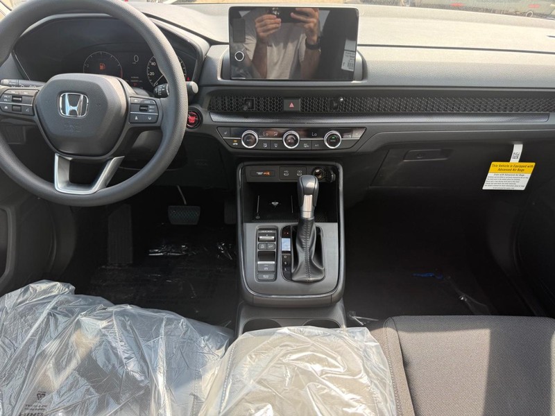 Honda CR-V Vehicle Image 6