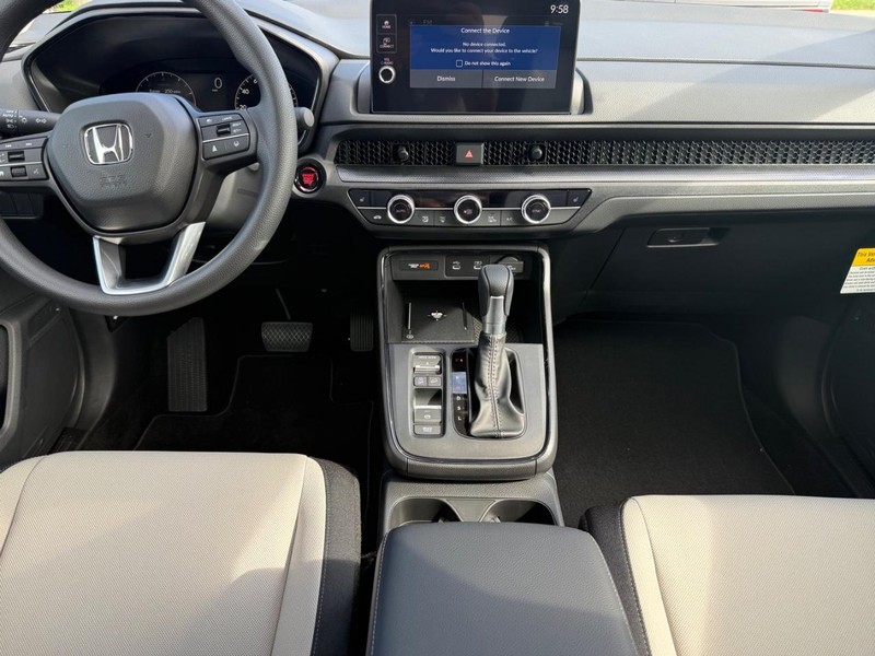 Honda CR-V Vehicle Image 6