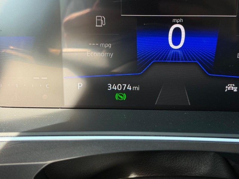 Volkswagen Tiguan Vehicle Image 18
