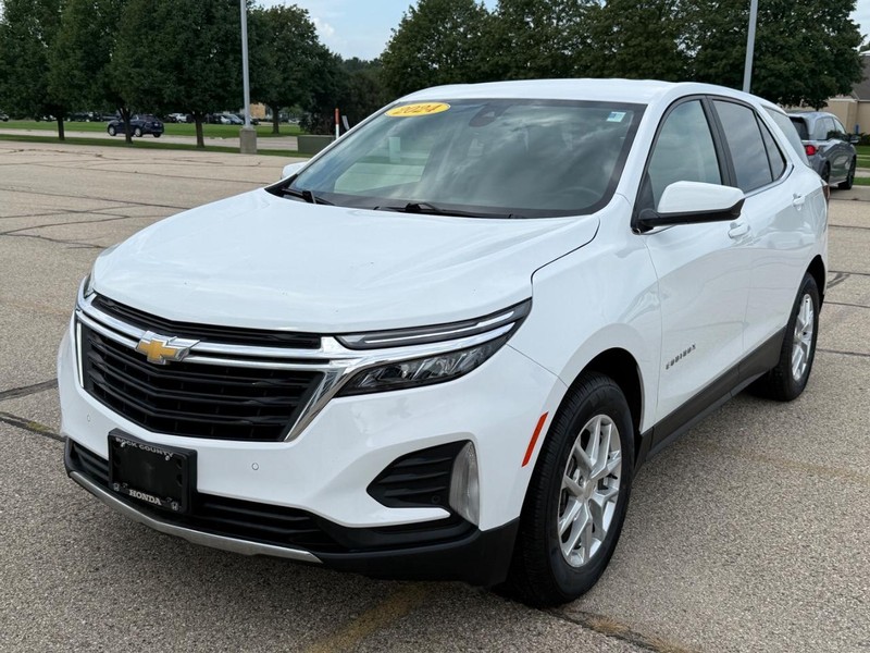 Chevrolet Equinox Vehicle Image 8