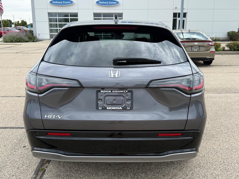 Honda HR-V Vehicle Full-screen Gallery Image 04
