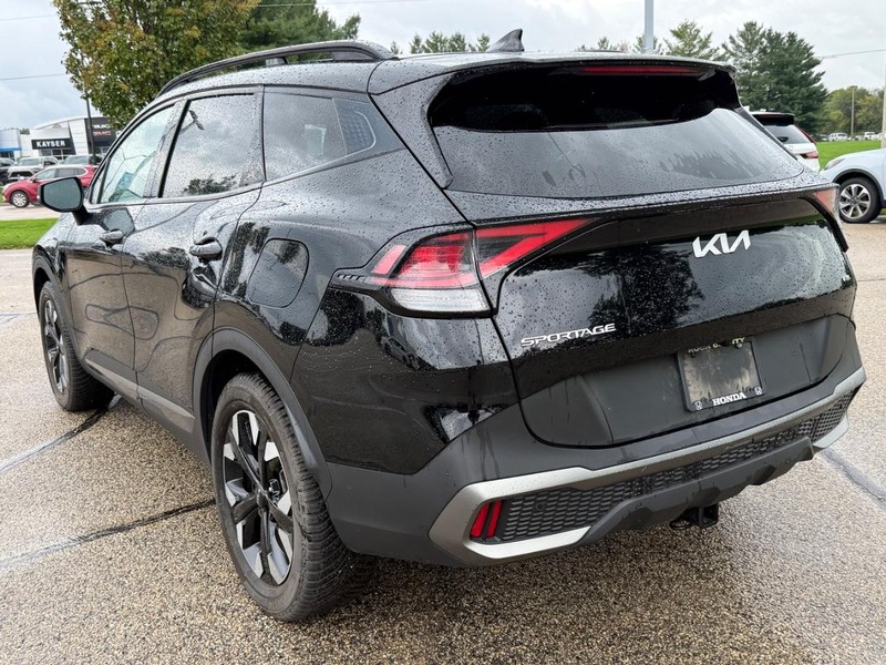 Kia Sportage Vehicle Image 6