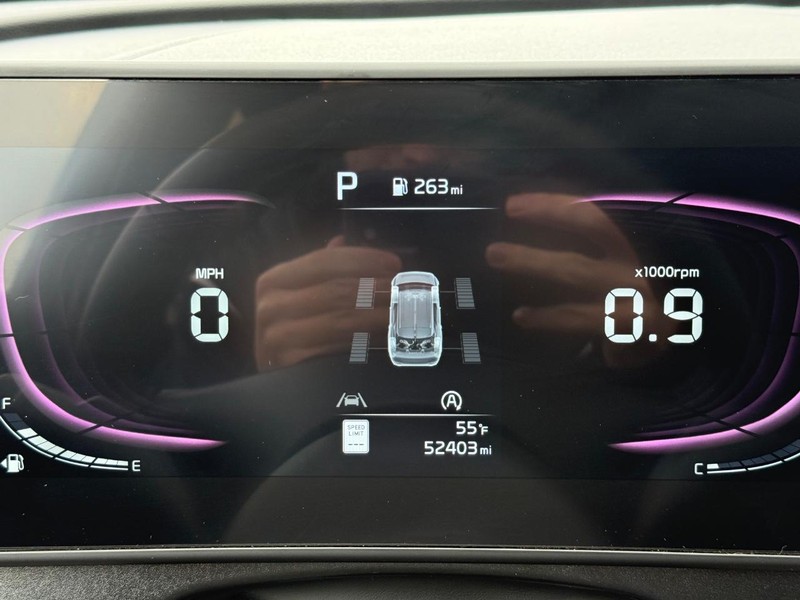 Kia Sportage Vehicle Image 18