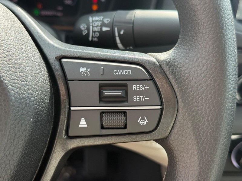 Honda Accord Sedan Vehicle Image 12