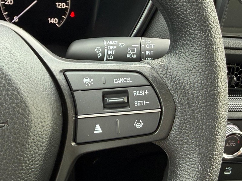 Honda CR-V Vehicle Image 12