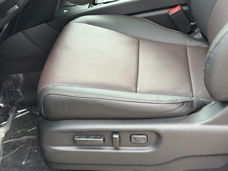 Honda Ridgeline Vehicle Image 16