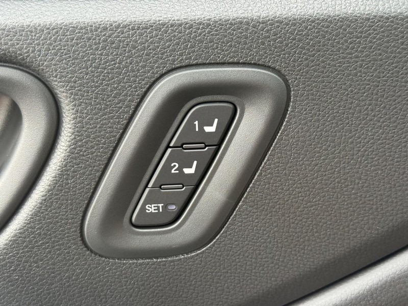 Honda Passport Vehicle Image 11