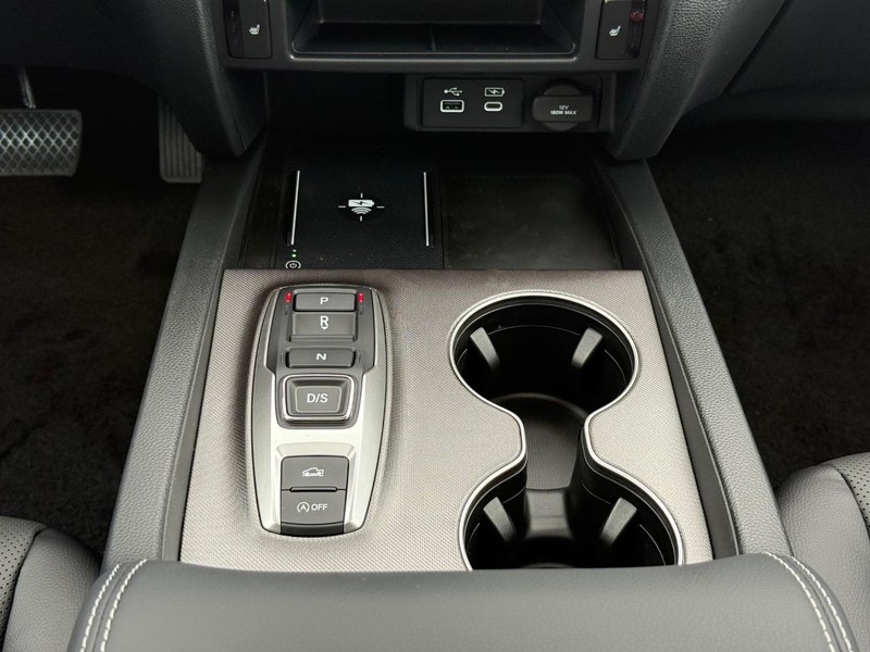Honda Ridgeline Vehicle Image 8