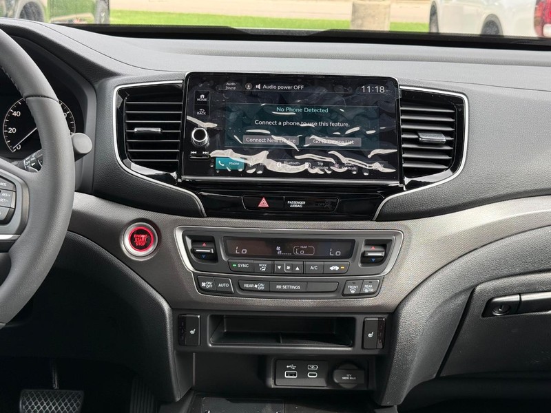 Honda Ridgeline Vehicle Image 7