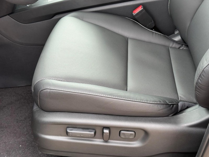 Honda Ridgeline Vehicle Image 18