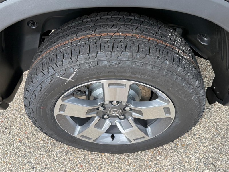 Honda Ridgeline Vehicle Image 4