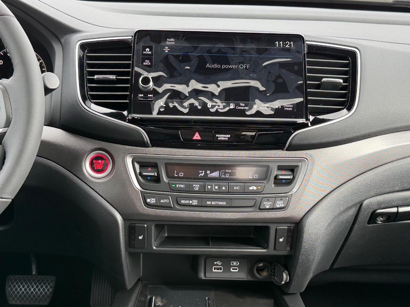 Honda Ridgeline Vehicle Image 7