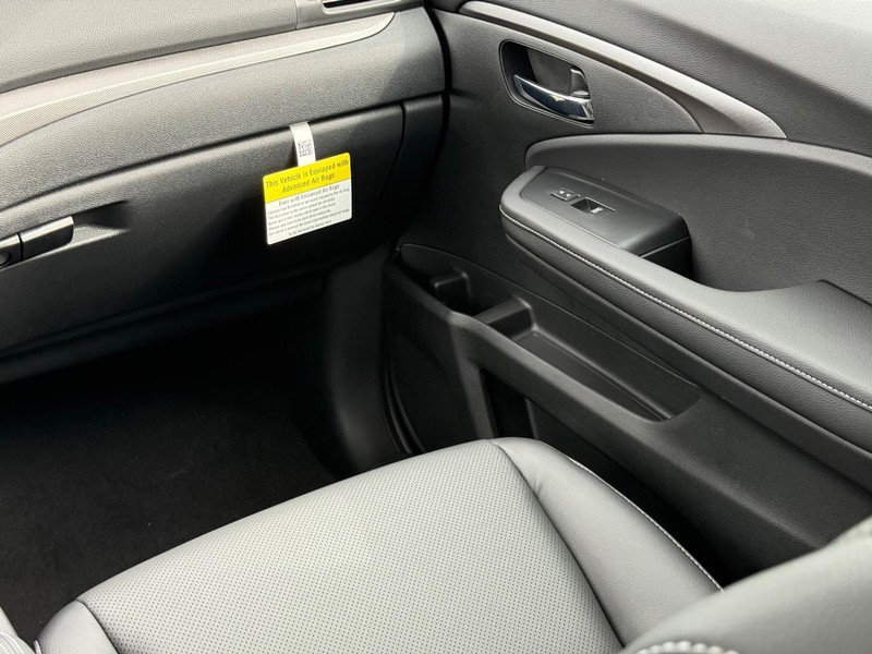 Honda Ridgeline Vehicle Image 10