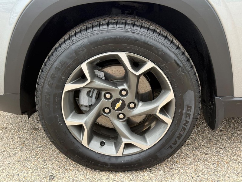 Chevrolet Trax Vehicle Image 7