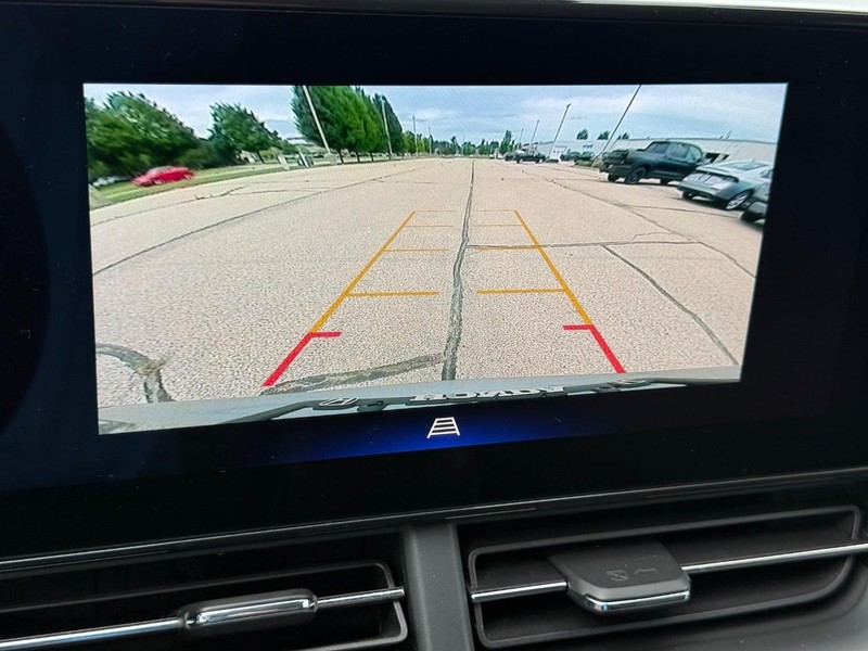 Chevrolet Trax Vehicle Image 17