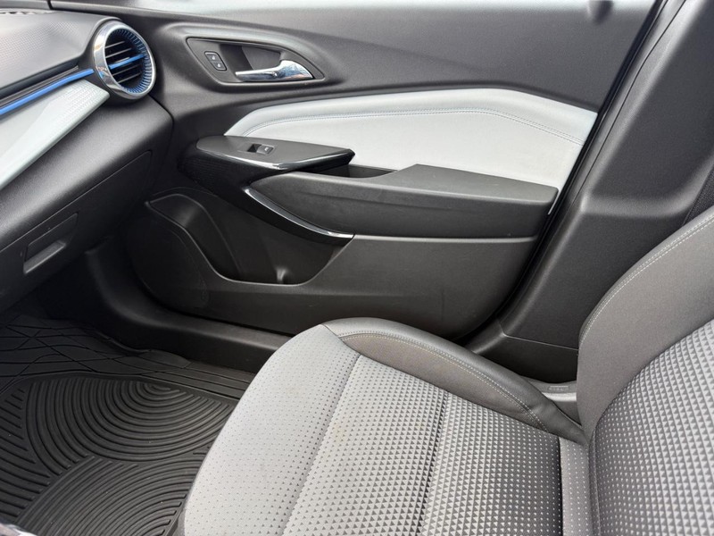Chevrolet Trax Vehicle Image 20