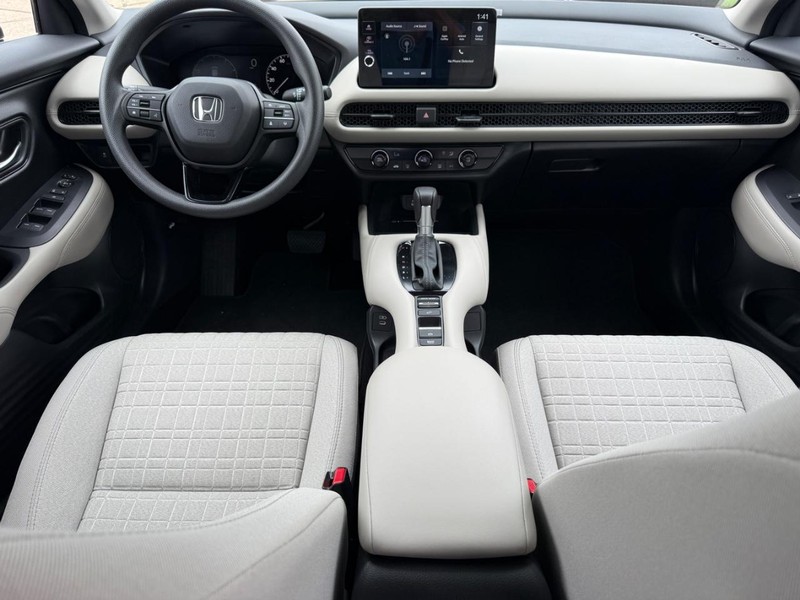 Honda HR-V Vehicle Image 11
