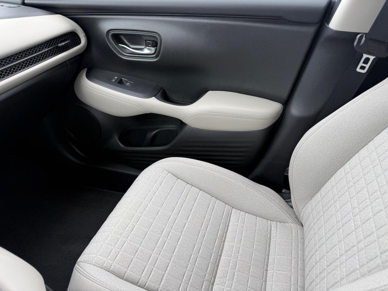 Honda HR-V Vehicle Image 20