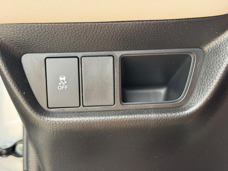 Honda HR-V Vehicle Image 22
