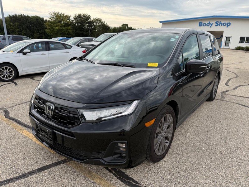Honda Odyssey Vehicle Full-screen Gallery Image 07