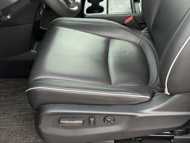 Honda Odyssey Vehicle Full-screen Gallery Image 21