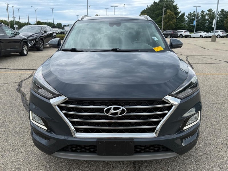 Hyundai Tucson Vehicle Image 8