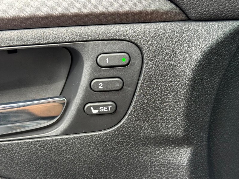 Honda Ridgeline Vehicle Image 11