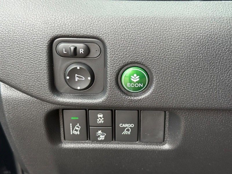 Honda Ridgeline Vehicle Image 12