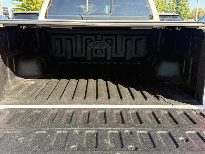 Ford Ranger Vehicle Full-screen Gallery Image 05