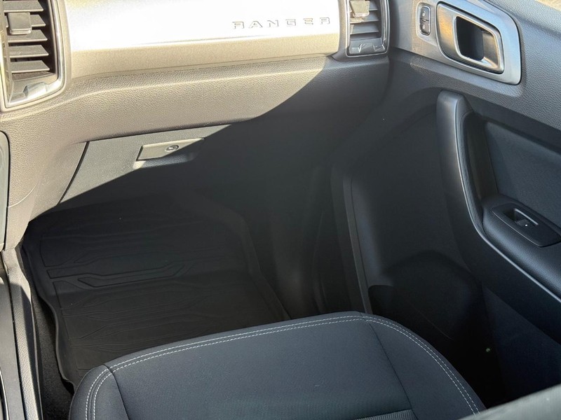 Ford Ranger Vehicle Full-screen Gallery Image 15