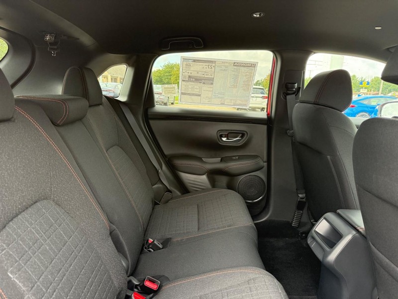 Honda HR-V Vehicle Image 5